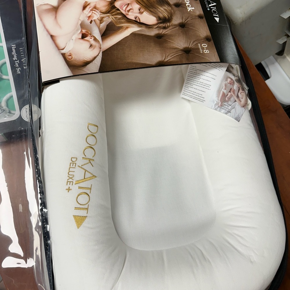 Dock-a-Tot Deluxe Plus White